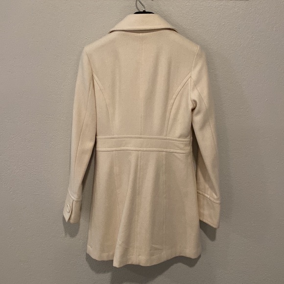 gorgeous cream colored pea coat - Picture 3 of 3